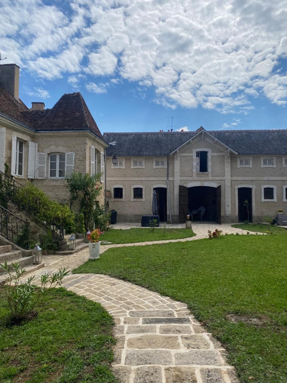 Property building, Garden, Landmark view