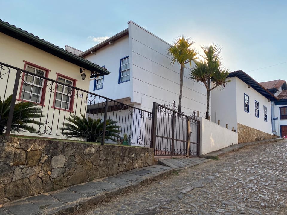 Property building, Day, Street view