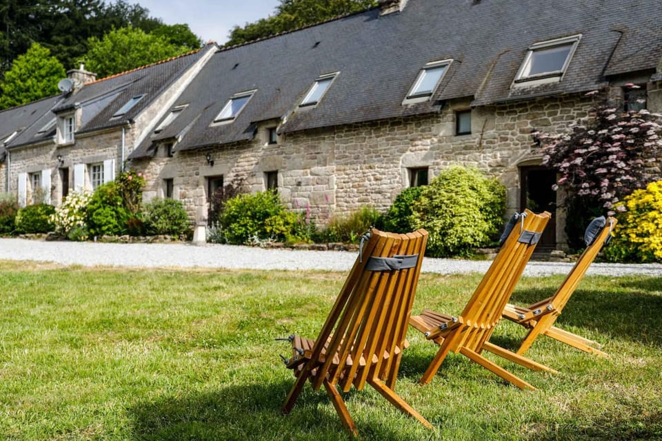 Property building, Natural landscape, Garden