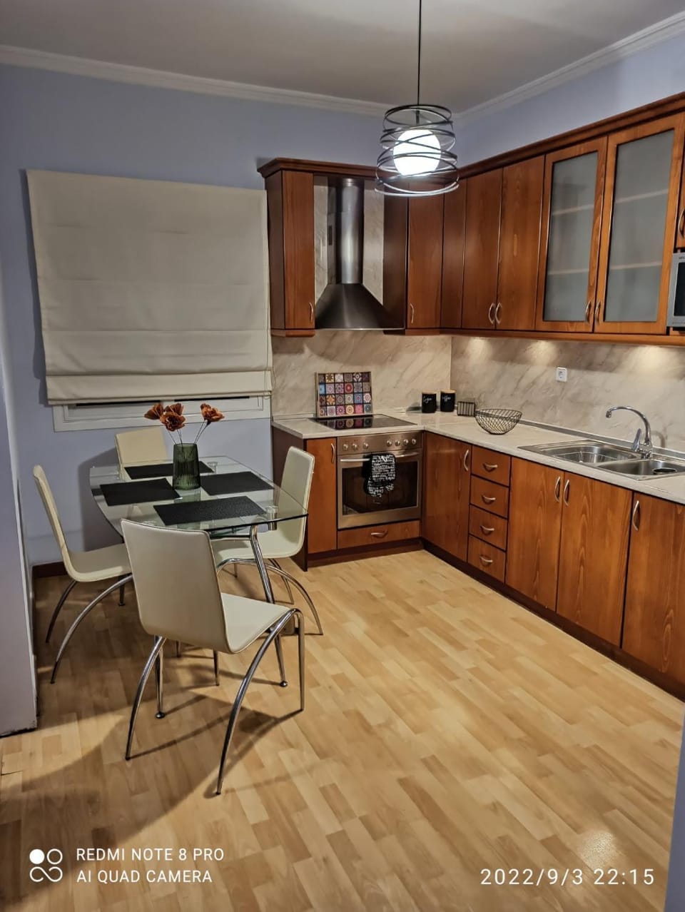 Kitchen or kitchenette, Dining area, minibar, pet friendly, stove