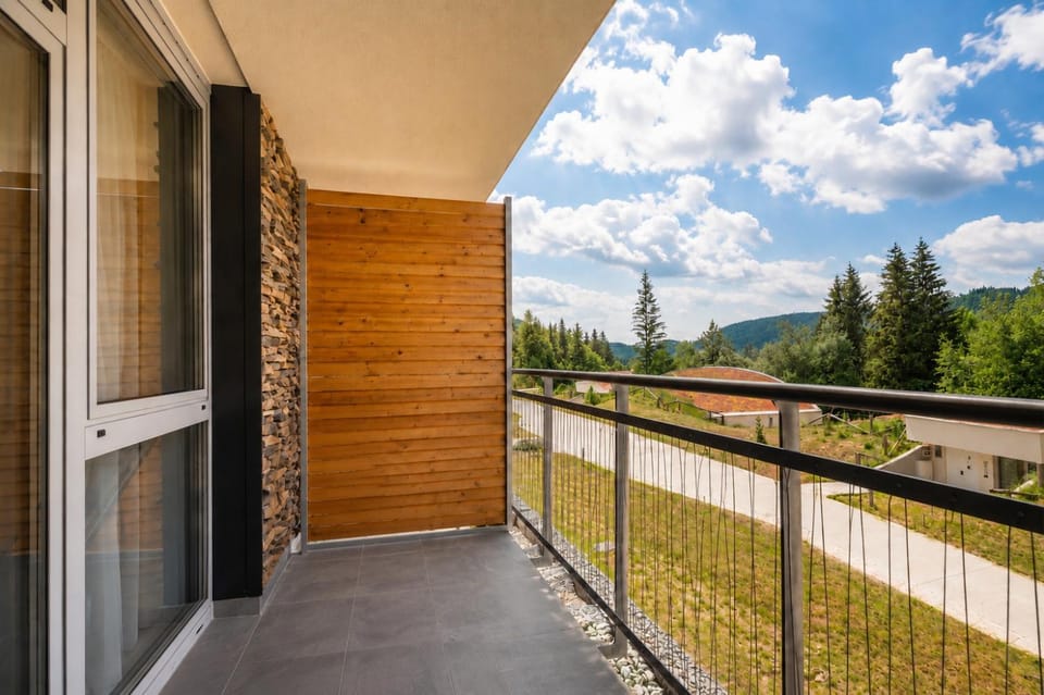 View (from property/room), Mountain view