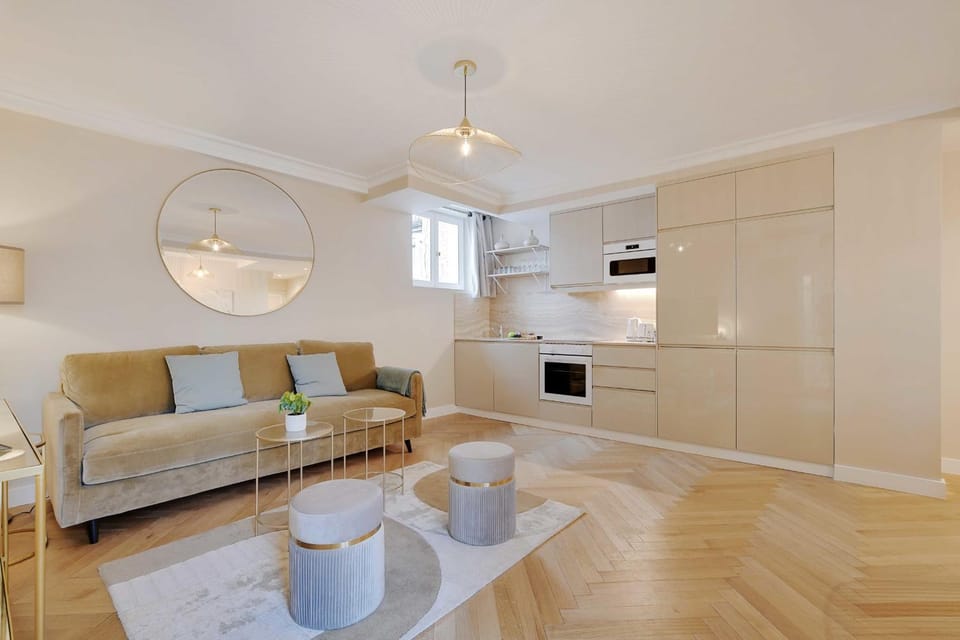 Kitchen or kitchenette, Living room, Dining area, minibar, pet friendly, toaster
