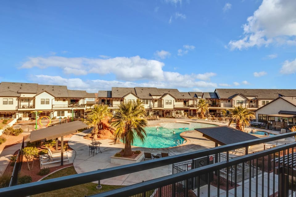 Ocotillo Springs 3 Beautiful 3 Bedroom Home House in Santa Clara