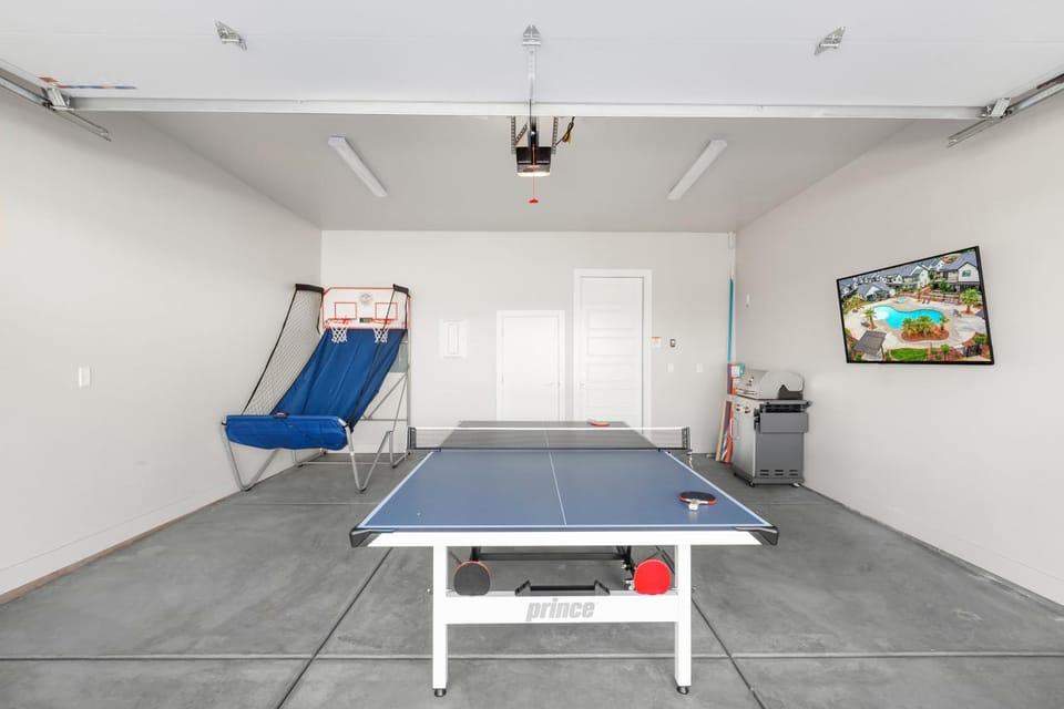 Ocotillo Springs Resort 45 l Brand New Property, Private Pool, Hot Tub, & Community Pool House in Santa Clara