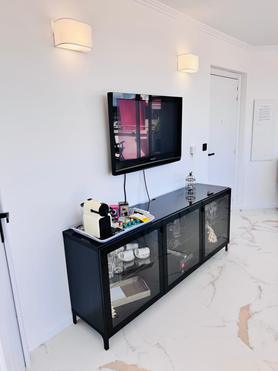Penthouse - Jacuzzi - Terrace - Parking - 2 pools Apartment in Antibes