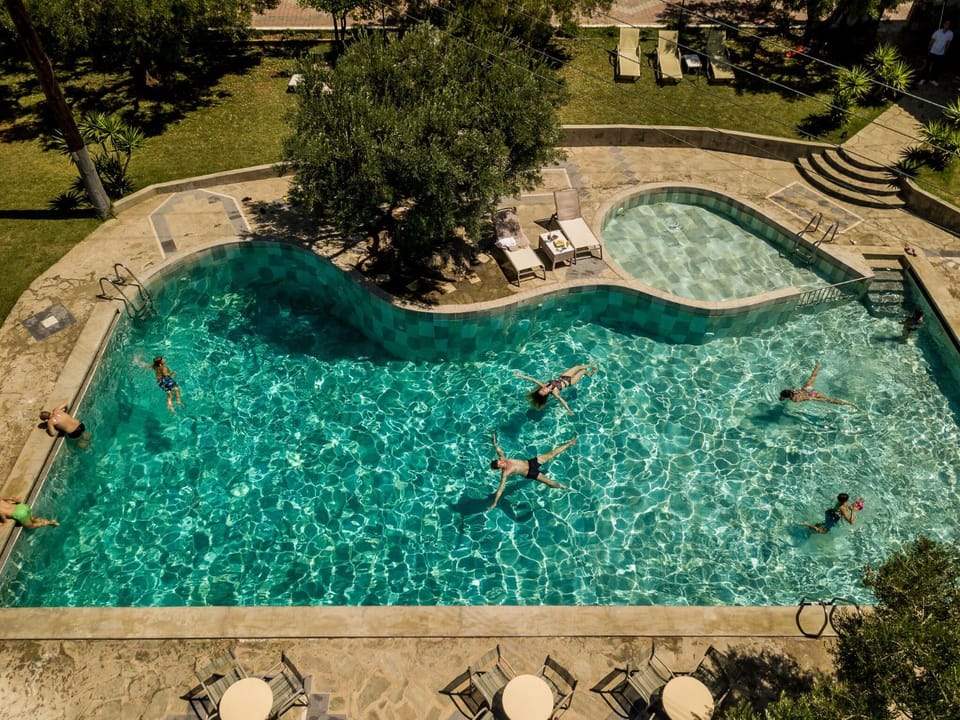 Swimming pool