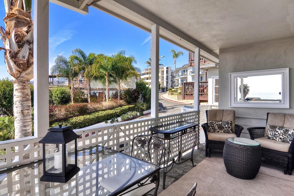 San Clemente - Monterey Fourplex House in San Clemente