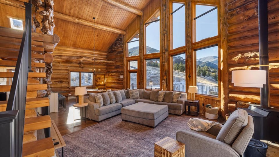 Last Best Place House in Montana