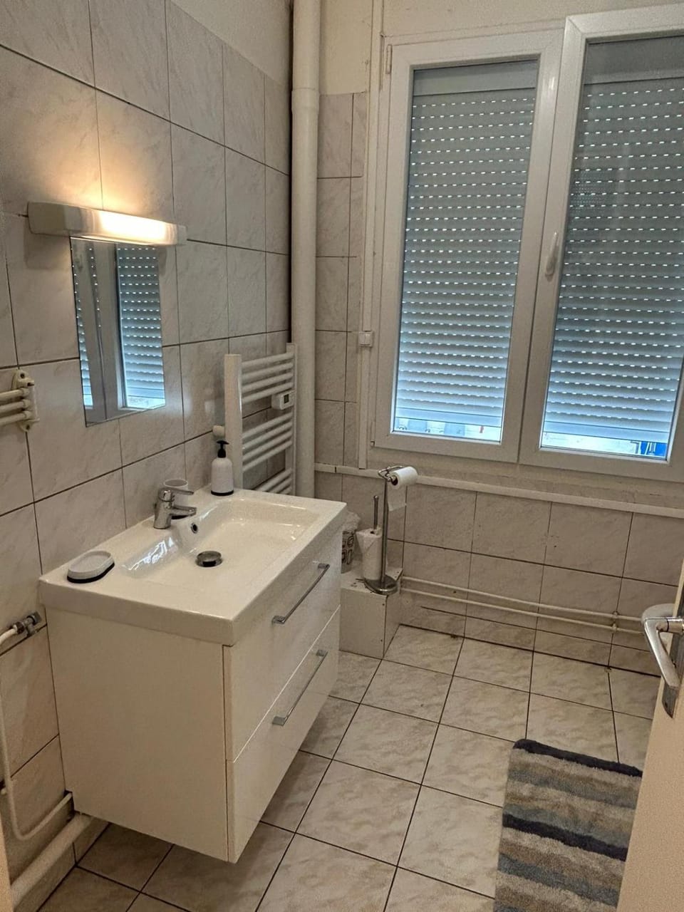 Best holliday Home for family newly renovated Apartment in Île-de-France