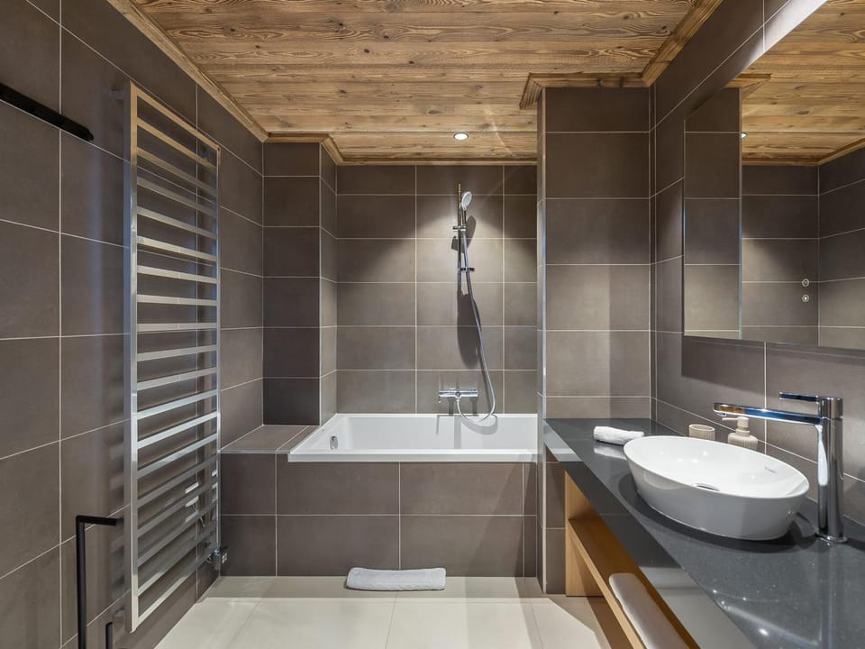 Appartement neuf proches des pistes - FR-1-562-68 Apartment in Saint-Bon-Tarentaise