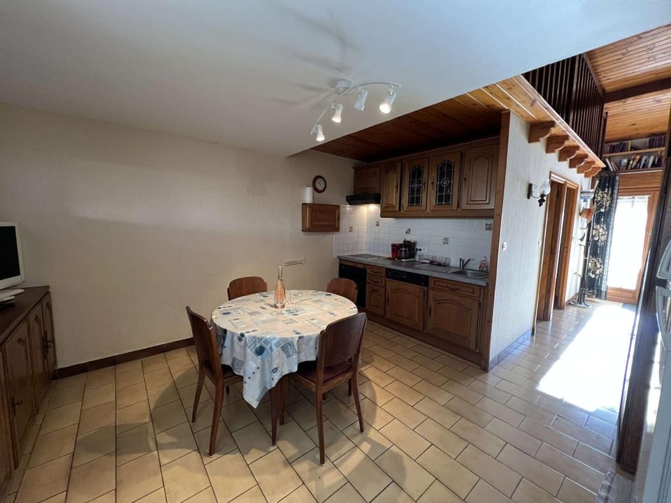 Pavillon 2 Pièces avec Parking, Proche Plage, 6 Pers. - FR-1-701-8 Apartment in Occitanie
