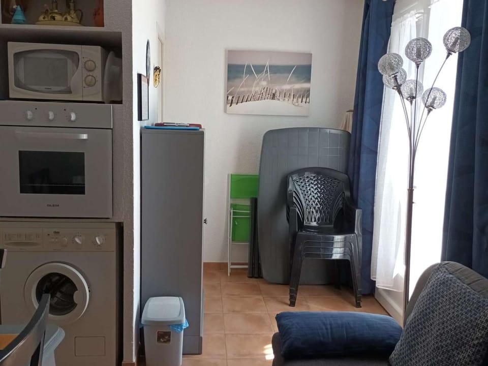 T2 Cabine avec Terrasse et Parking, 4 pers - FR-1-701-22 Cabin in Occitanie