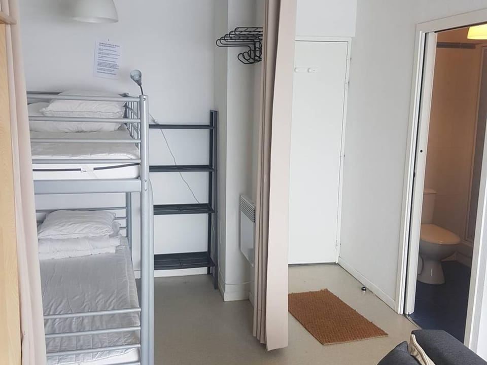 Studio cosy pour 4 pers avec kitchenette, parking et casier à skis à Arette - FR-1-602-112 Apartment in Navarre