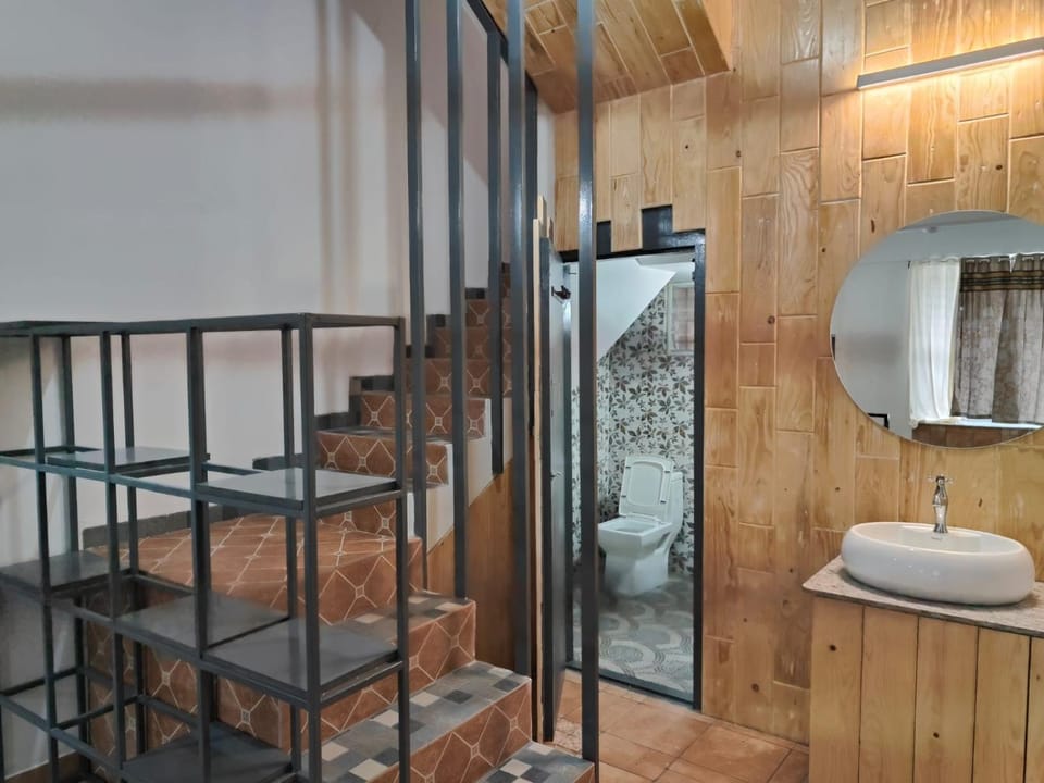 Property building, Bathroom