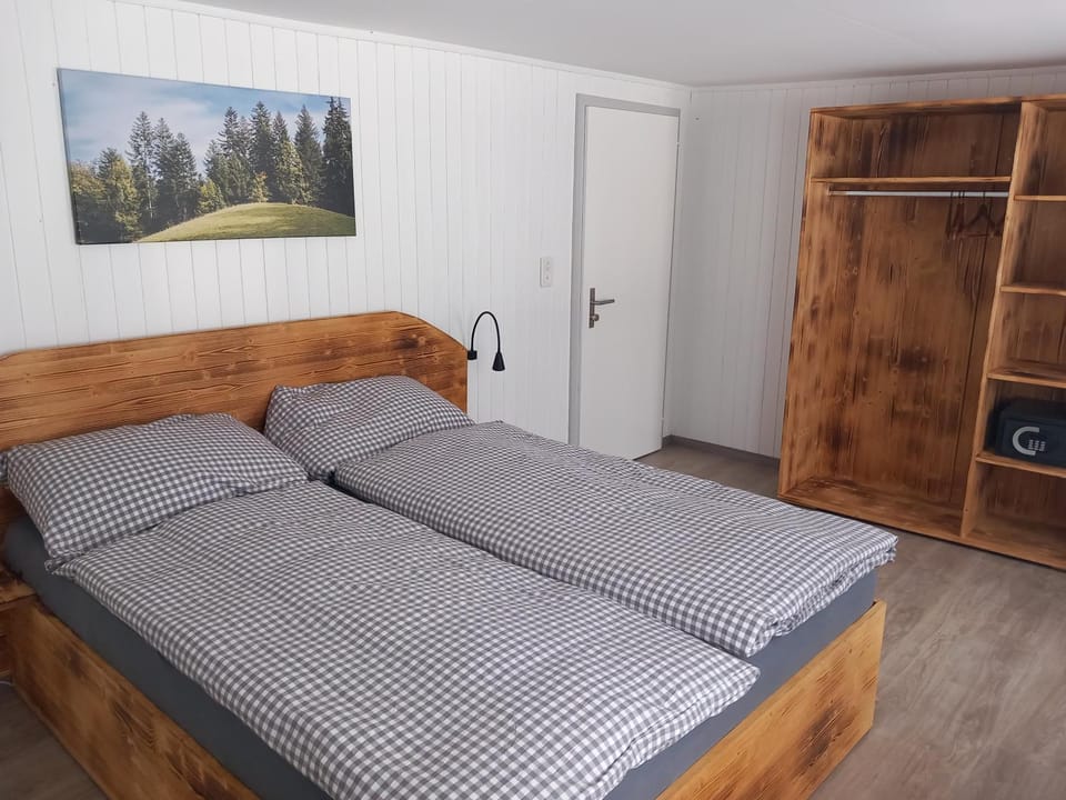 Bed, Photo of the whole room, Bedroom, wardrobe