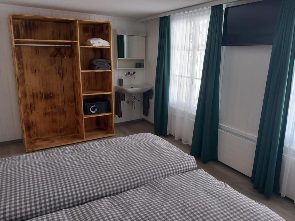 Bed, Photo of the whole room, Bedroom, wardrobe