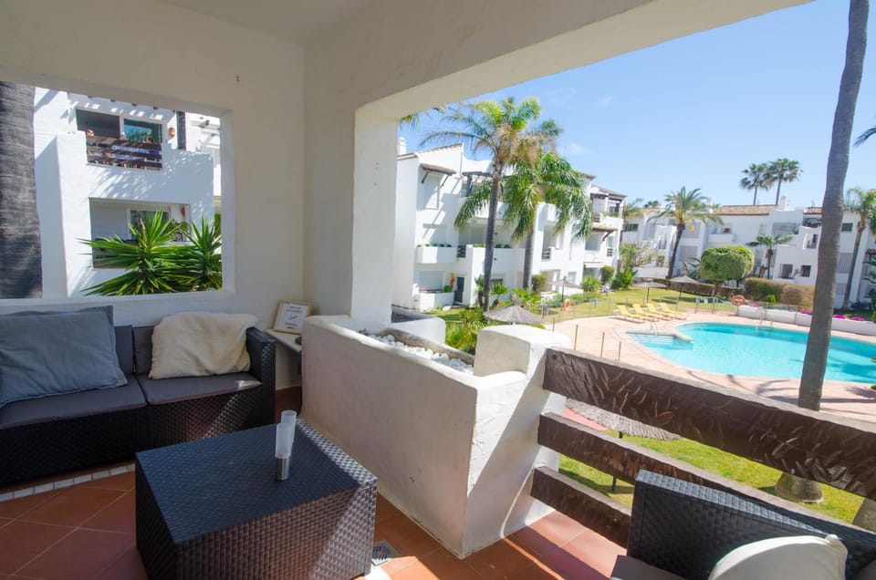 View (from property/room), Balcony/Terrace, Pool view