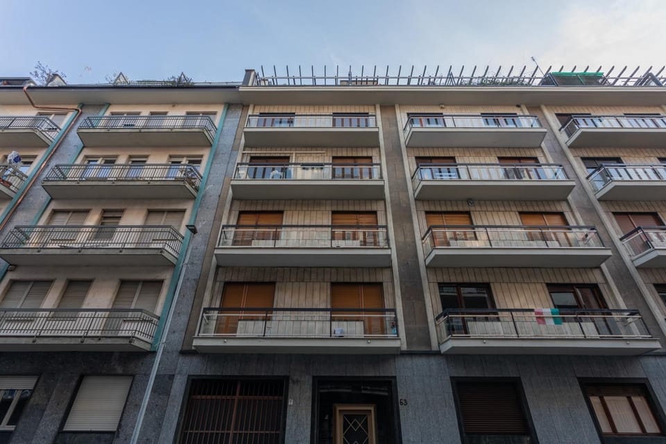 Property building, Facade/entrance, Off site
