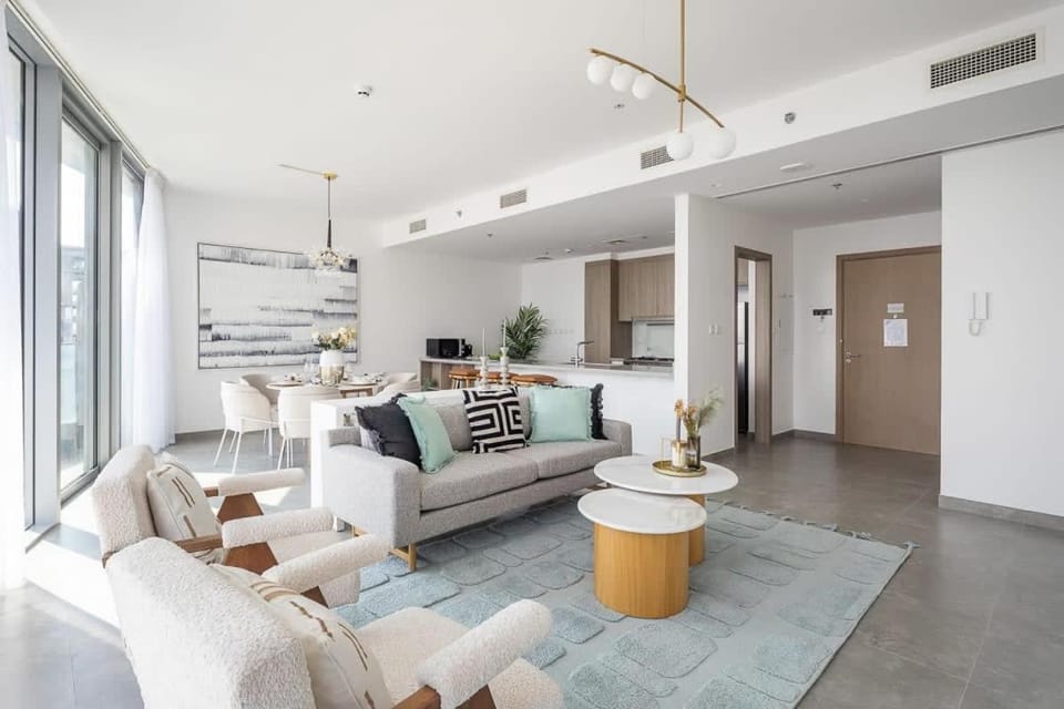 Frank Porter - Stella Maris Apartment in Dubai