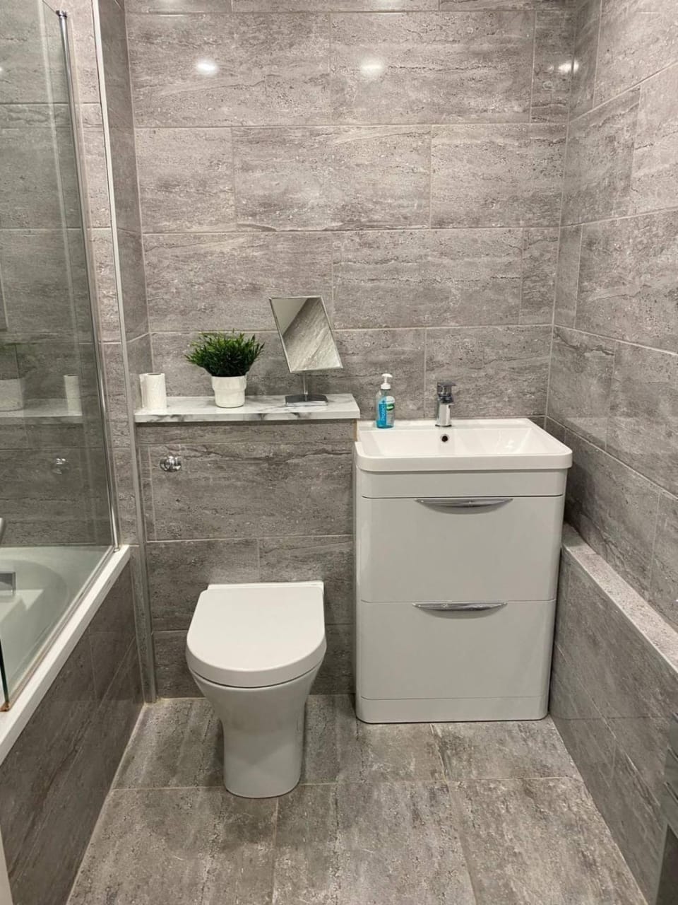 Toilet, Bathroom