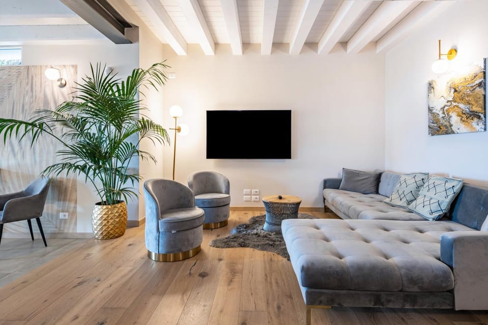 Property building, Living room
