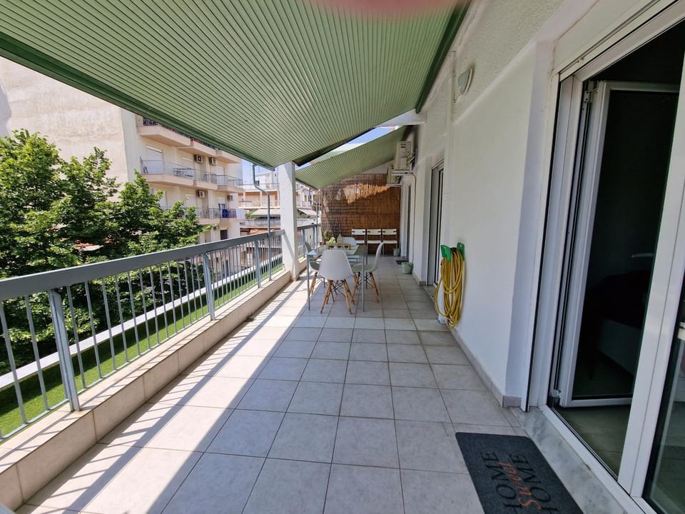 Veranda Apartment - Universities Apartment in Thessaloniki