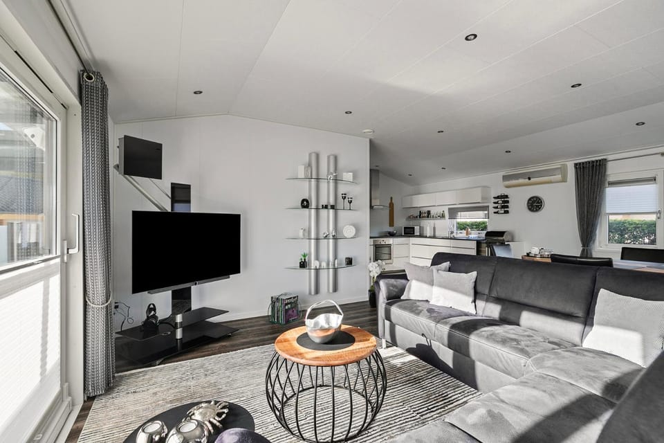 Chalet Roma 200 House in Zeeland, Netherlands