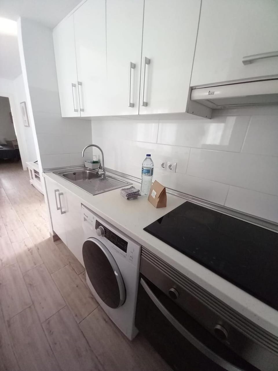 Kitchen or kitchenette, minibar, pet friendly, stove, washing machine