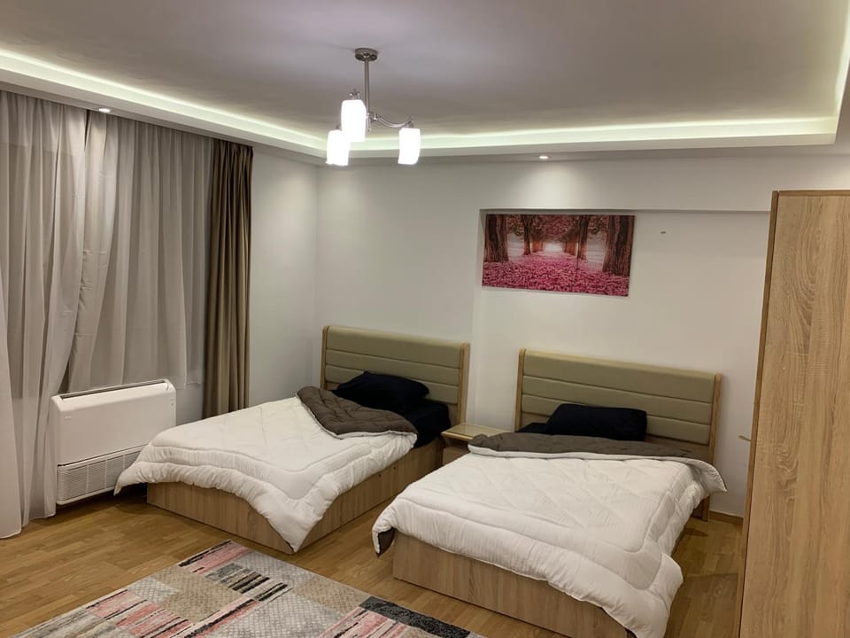 شارع لبنان - المهندسين - القاهرة مصر Apartment in Egypt