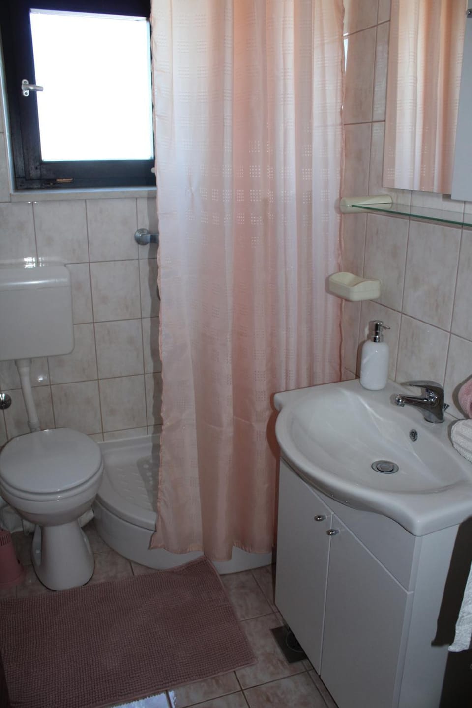 Shower, Toilet, Bathroom