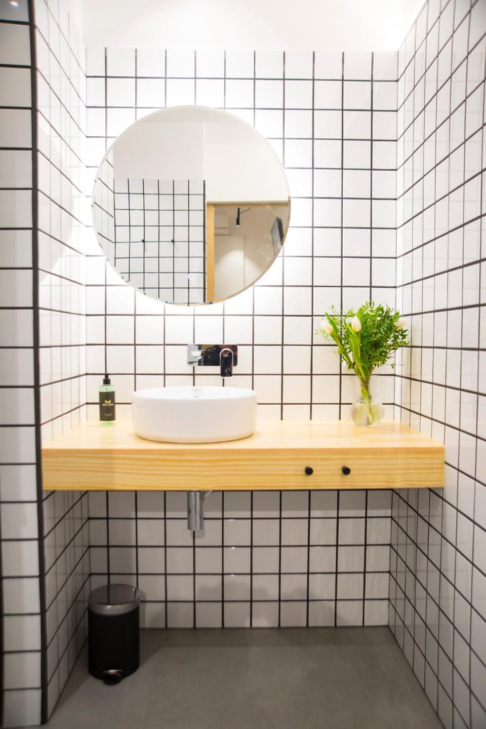 KALIDAS HOSTEL SUITES Bed and Breakfast in Galicia