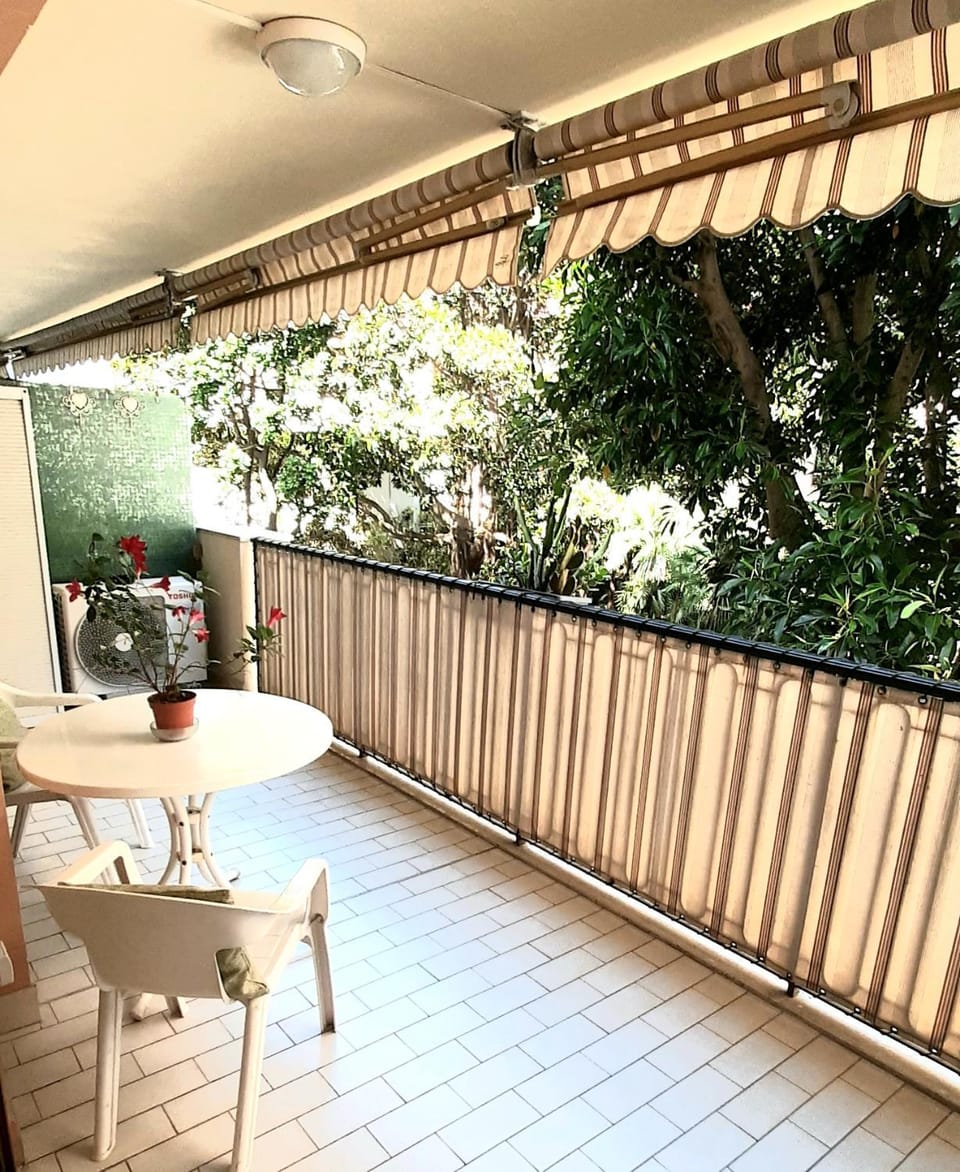 Patio, Day, Garden, View (from property/room), Balcony/Terrace, Garden view