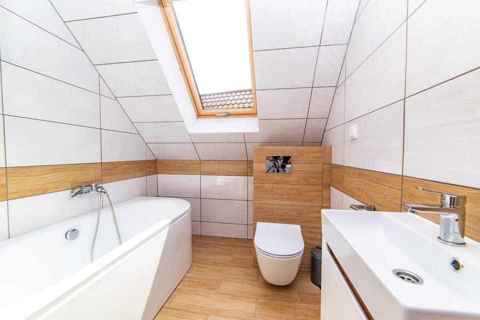 Toilet, Bathroom, Bath