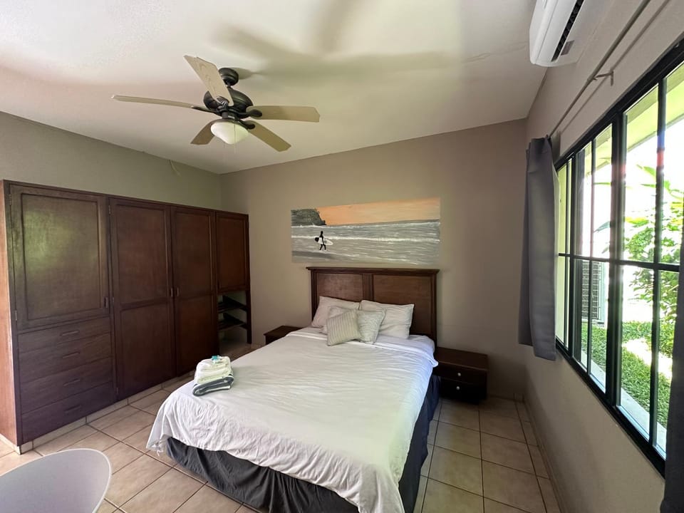 View (from property/room), Photo of the whole room