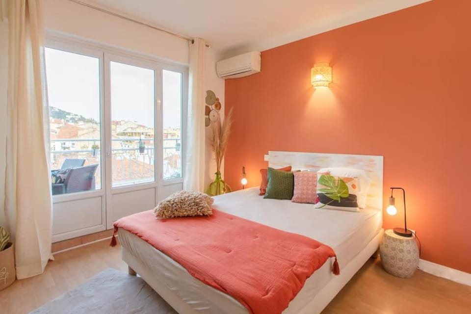 C5 Staywizus - 2 BDR Blvd Carnot - 10 min Palais - AC & Terrace Sea View Apartment in Cannes