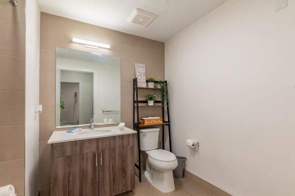 Toilet, Bathroom