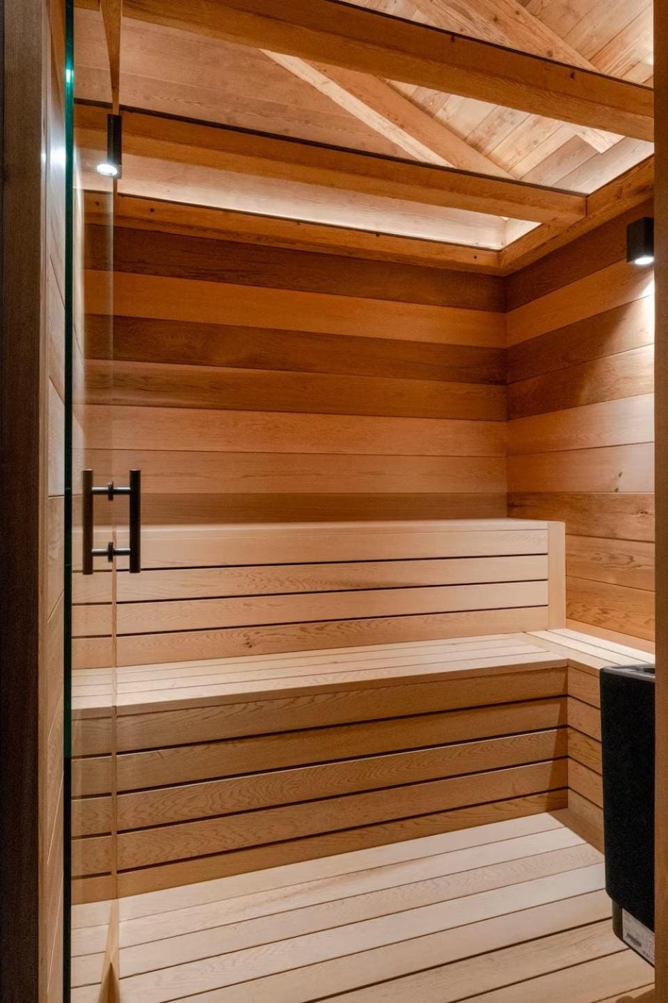 Chalets Solski, luxe, jacuzzi, piscine, sauna, cinéma avec majordome Chalet in Les Deux Alpes