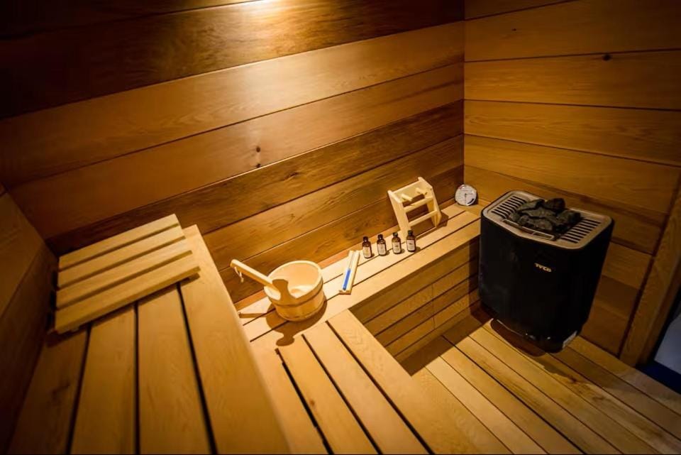 Chalets Solski, luxe, jacuzzi, piscine, sauna, cinéma avec majordome Chalet in Les Deux Alpes