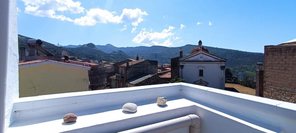 Day, Natural landscape, View (from property/room), Balcony/Terrace, Mountain view