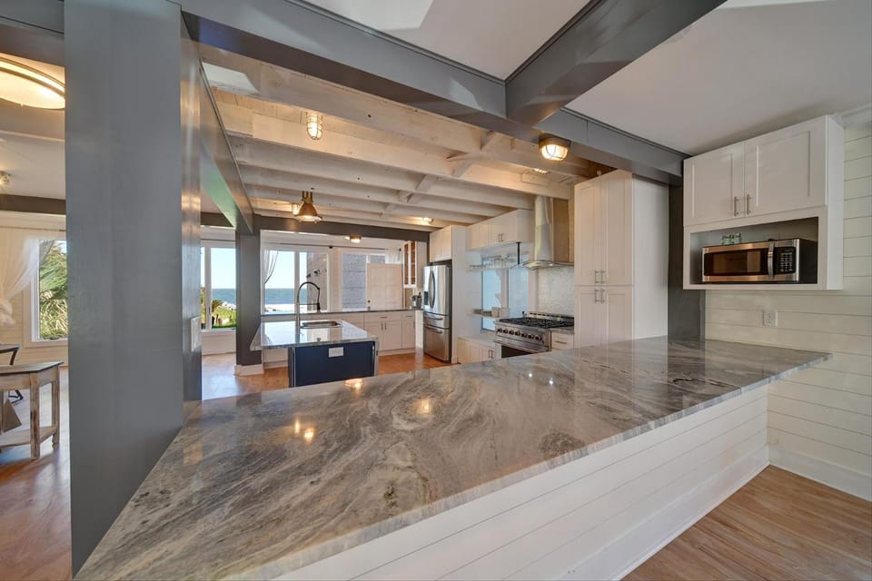 Waterscape - 744 Oglethorpe Avenue House in Saint Simons Island