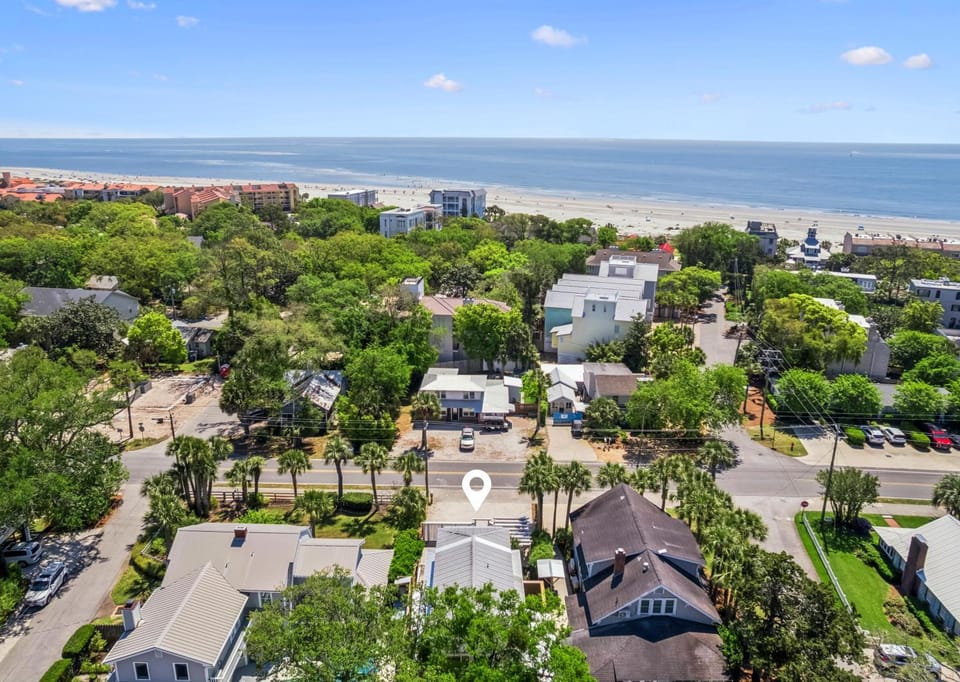 Cast-A-Waves - 1107 Ocean Blvd House in Saint Simons Island