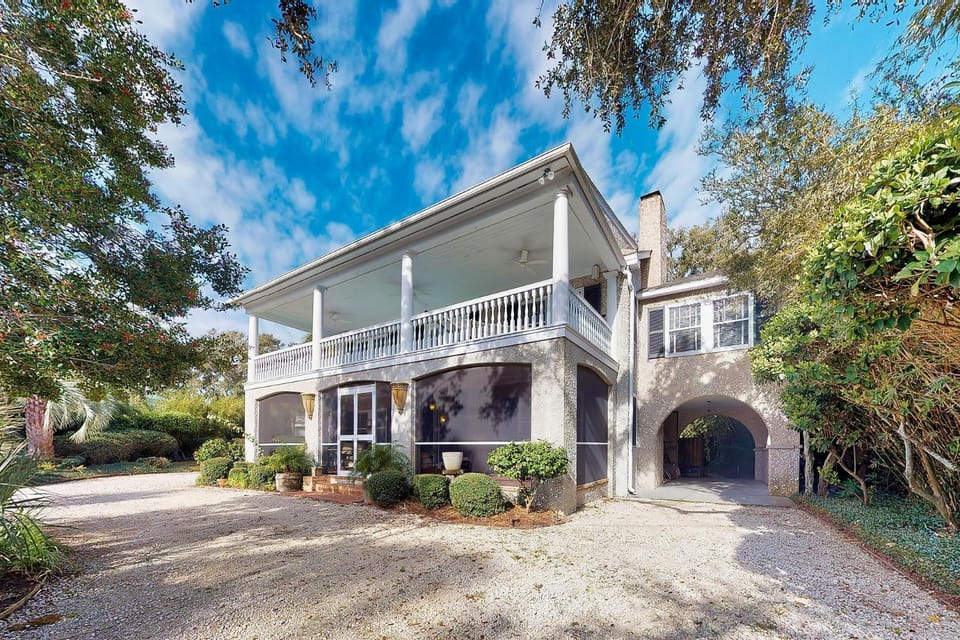 A Wave From It All - 811 Ocean Blvd House in Saint Simons Island