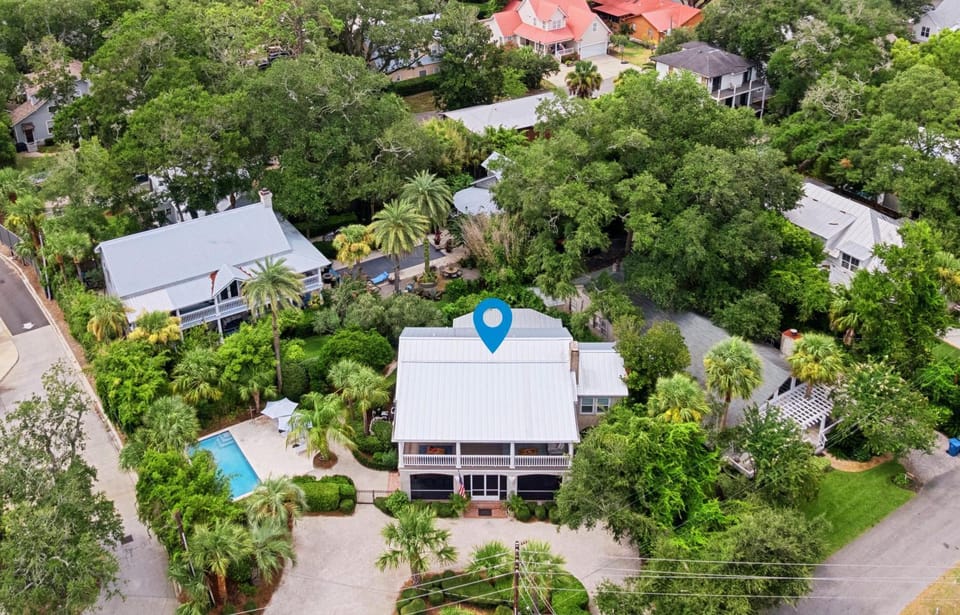 A Wave From It All - 811 Ocean Blvd House in Saint Simons Island
