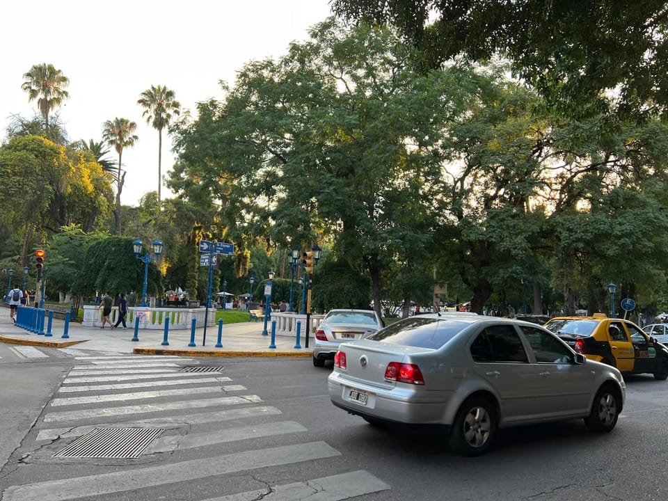 Neighbourhood, Natural landscape, Location