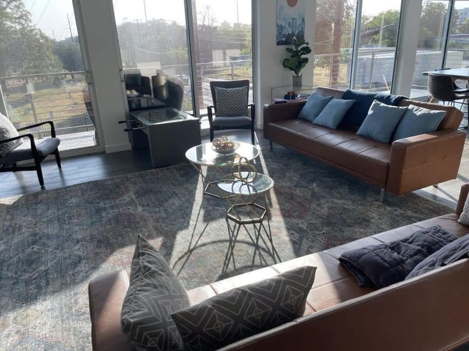 Game Day Penthouse Steps from UT Sports Apartment in Austin
