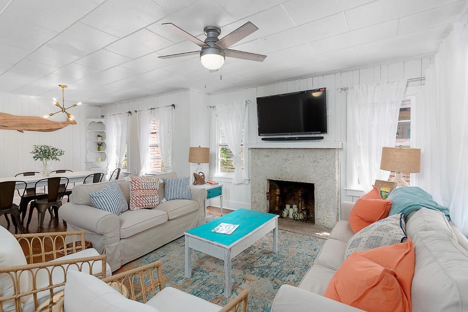 Waterside - 829 Park Way House in Saint Simons Island