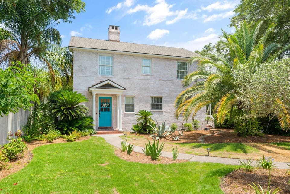 44 Dune House - 1901 Dixon Lane House in Saint Simons Island