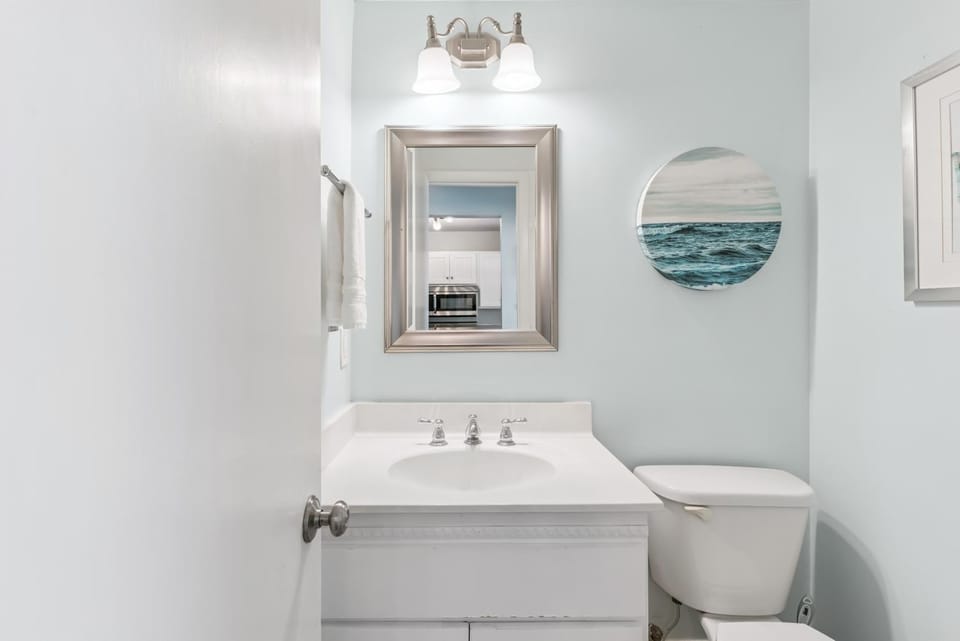 Sunny Dayz - Unit B, 1124 Park House in Saint Simons Island