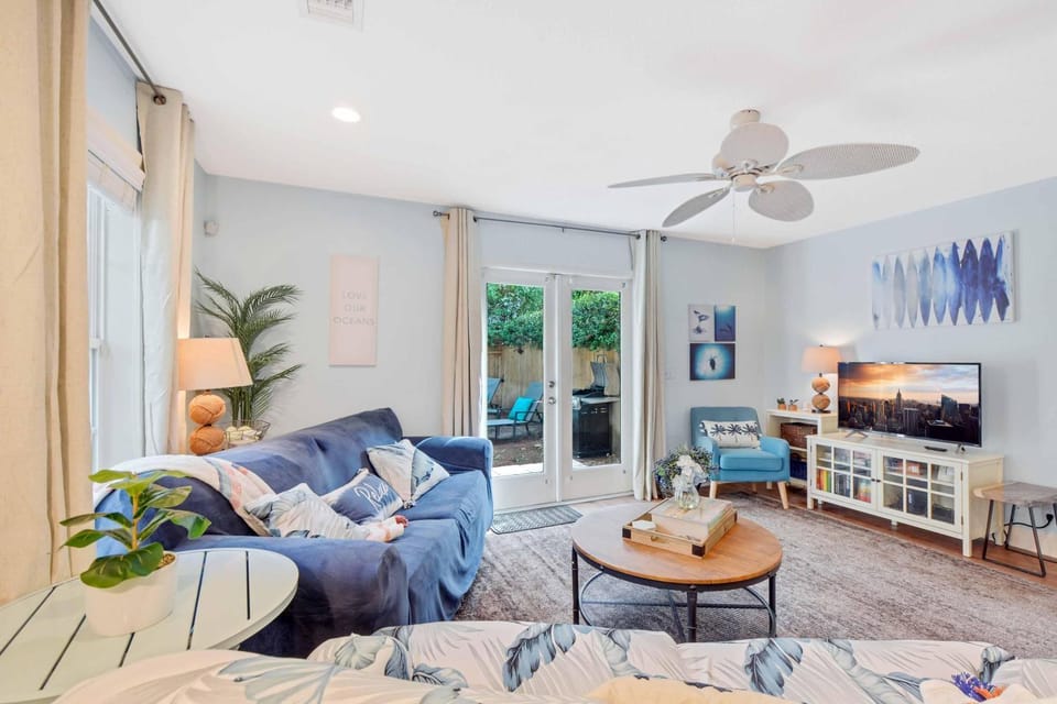Sunny Dayz - Unit B, 1124 Park House in Saint Simons Island