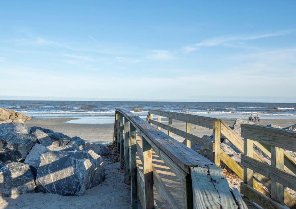 Sunny Dayz - Unit A, 1122 Park House in Saint Simons Island